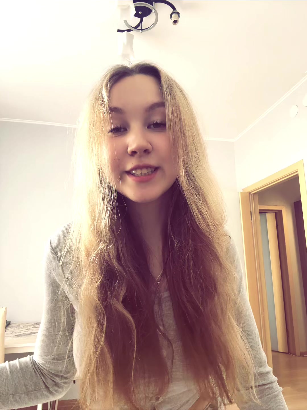@❤️:>❤️