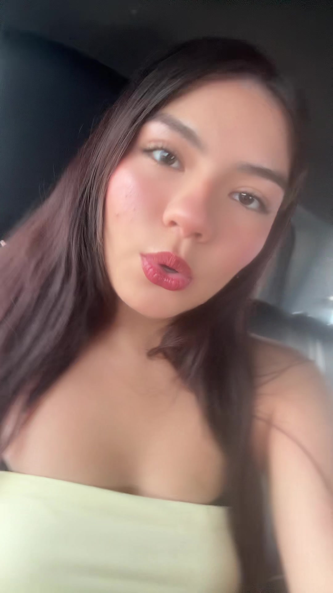 @nadiii