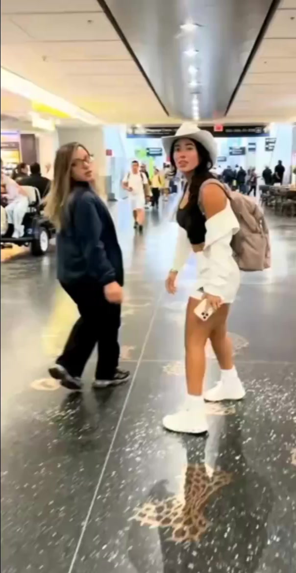 @Angie Varona