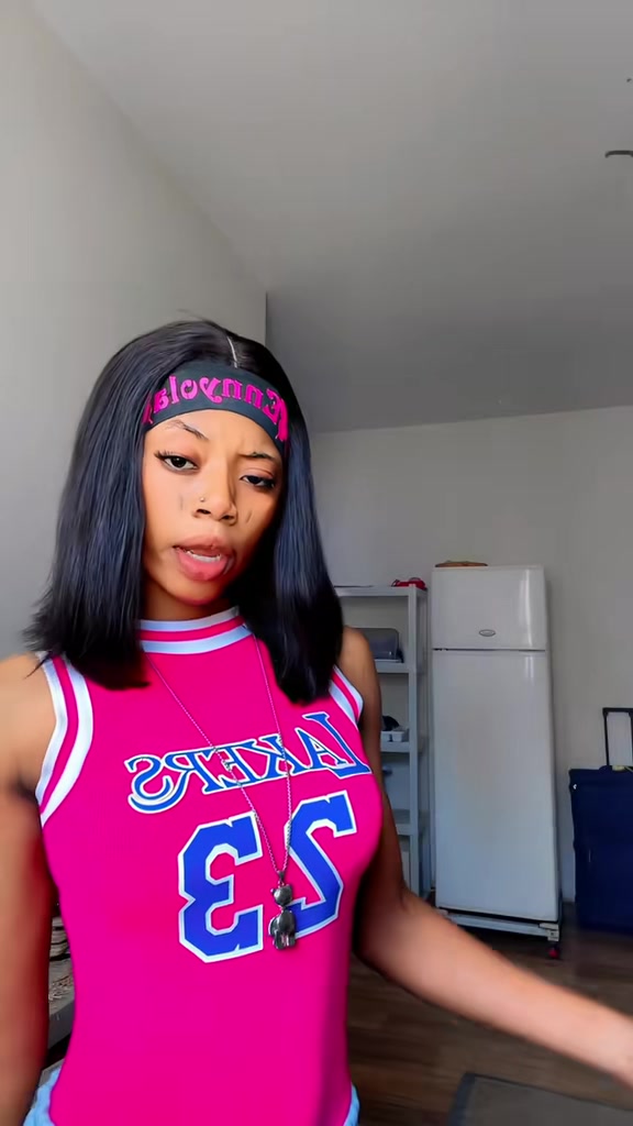 @QUEEN OF VIBEZ ๐บโค๏ธ๐ฆ