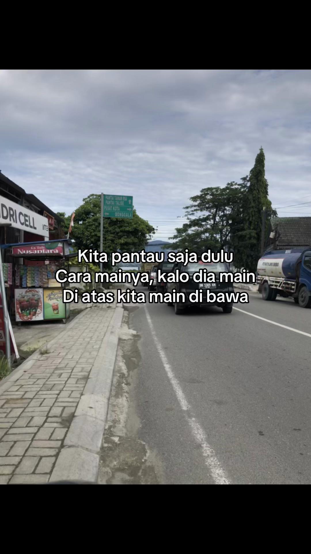 @H E N D R I K