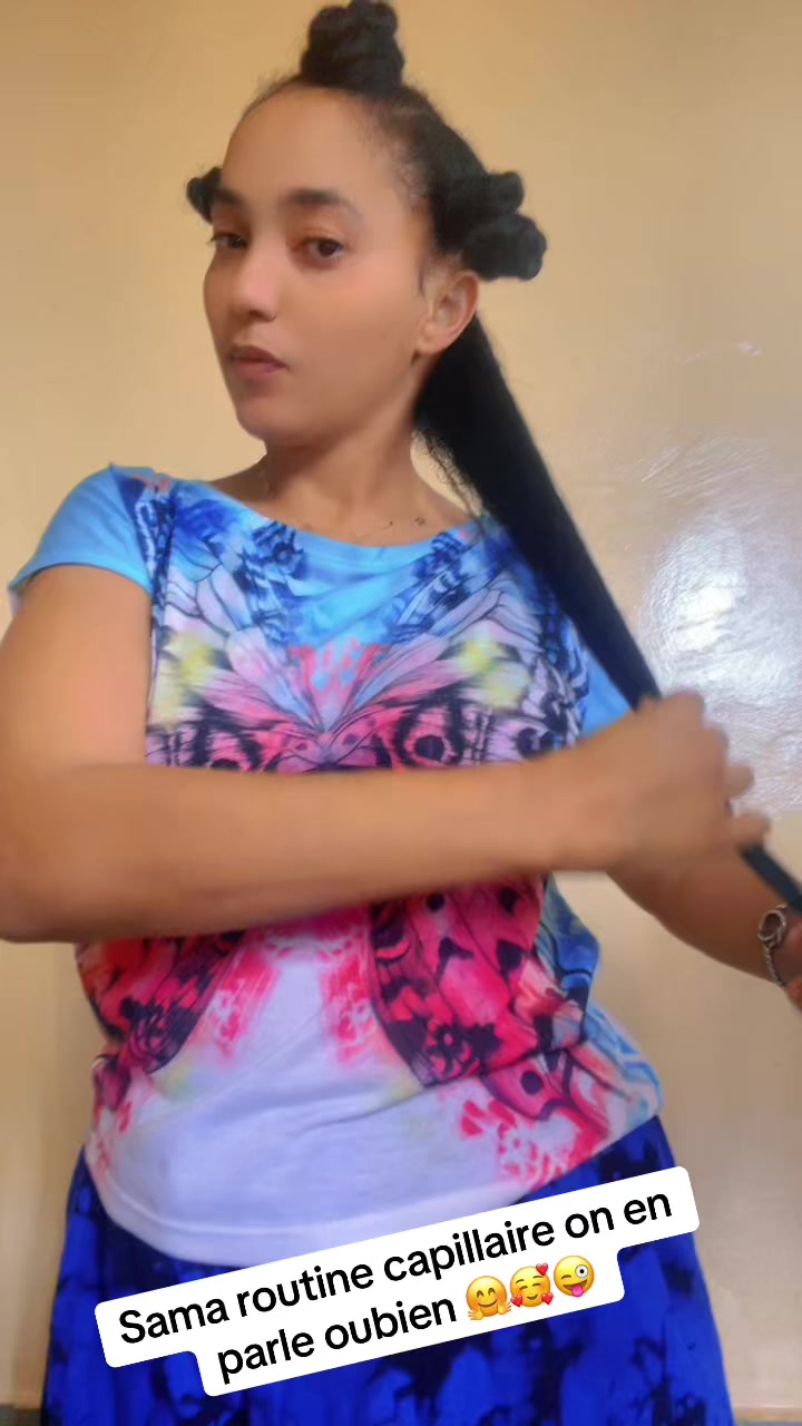 @Djamila Dia