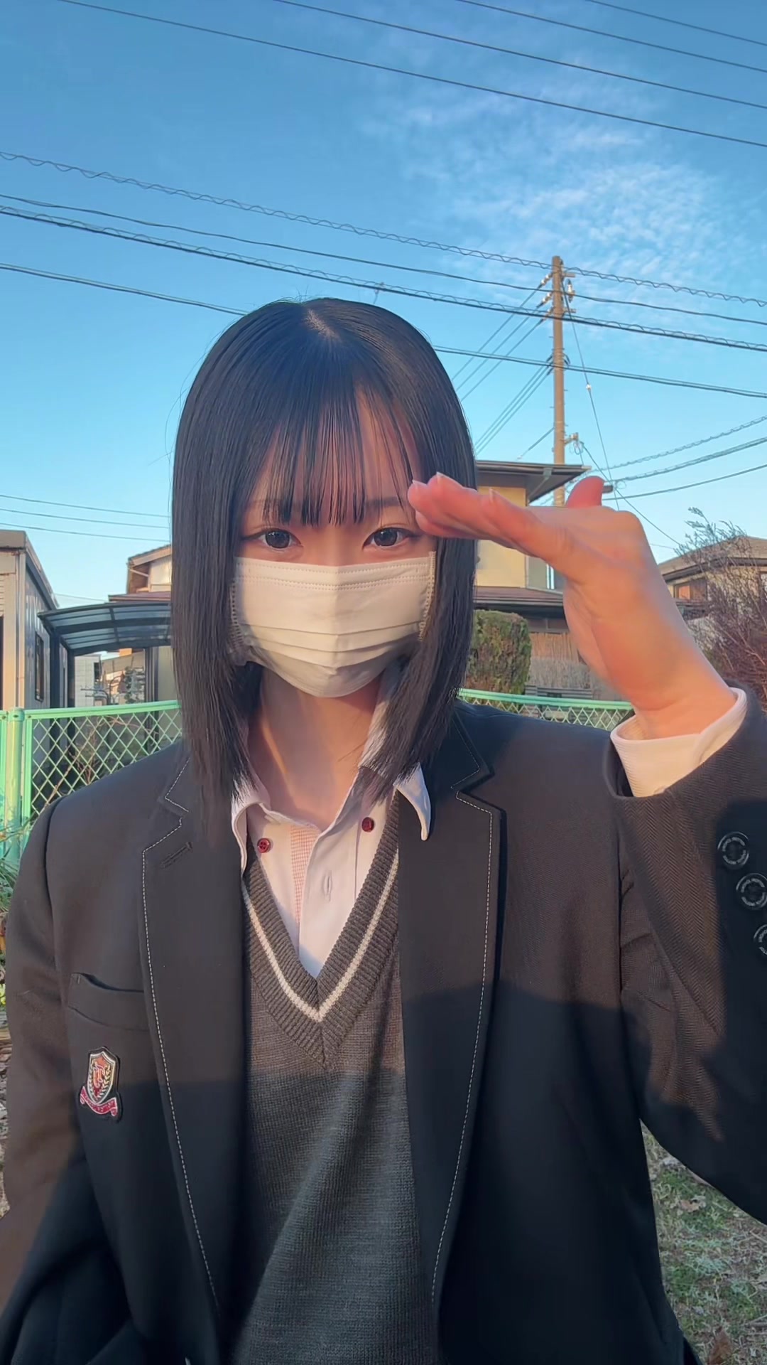 @ひな
