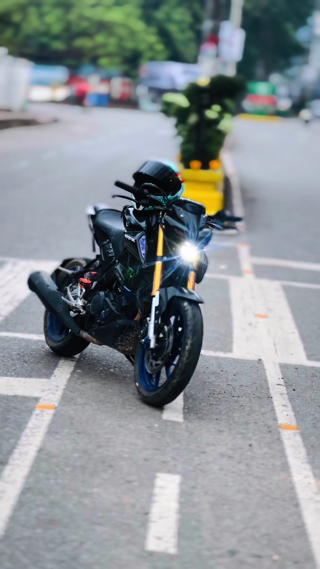 @𝙏𝙝𝙚 𝙤𝙫𝙚𝙧𝙩𝙖𝙠𝙚𝙧 ⚡️