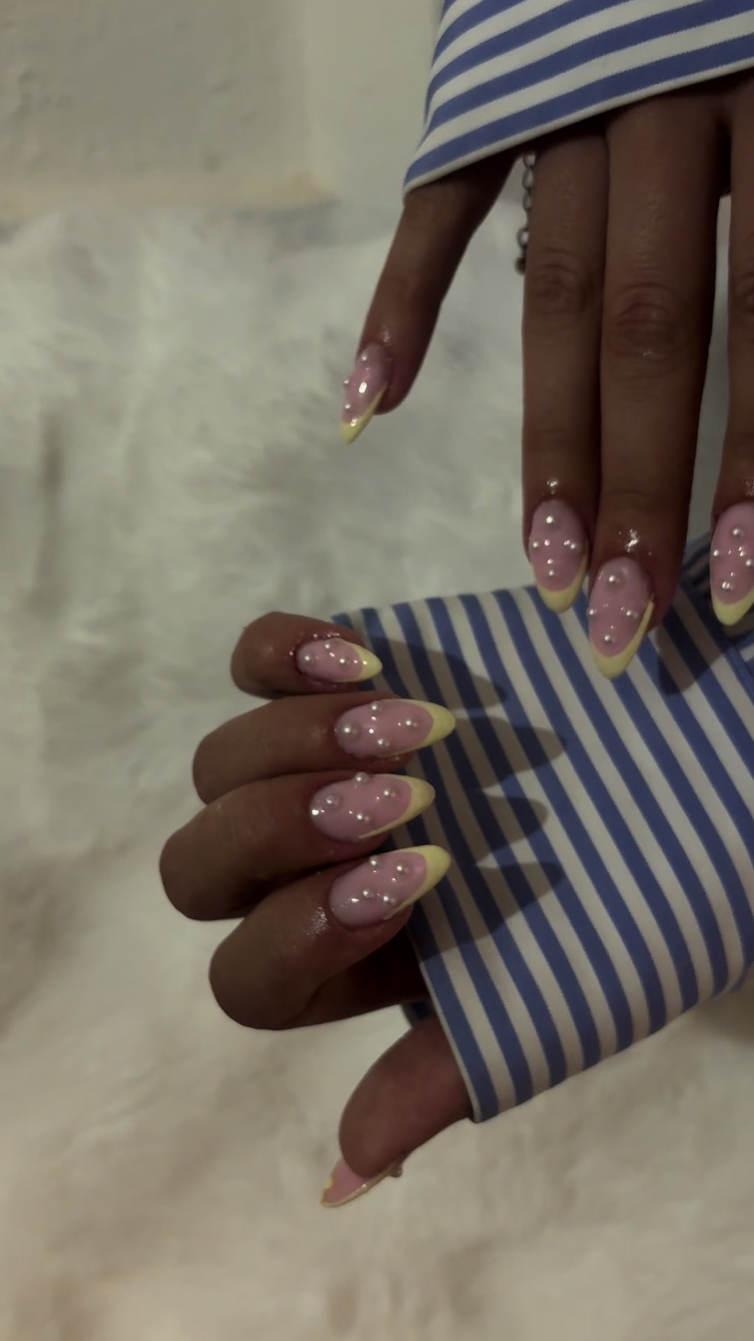 @nails_by_aleja