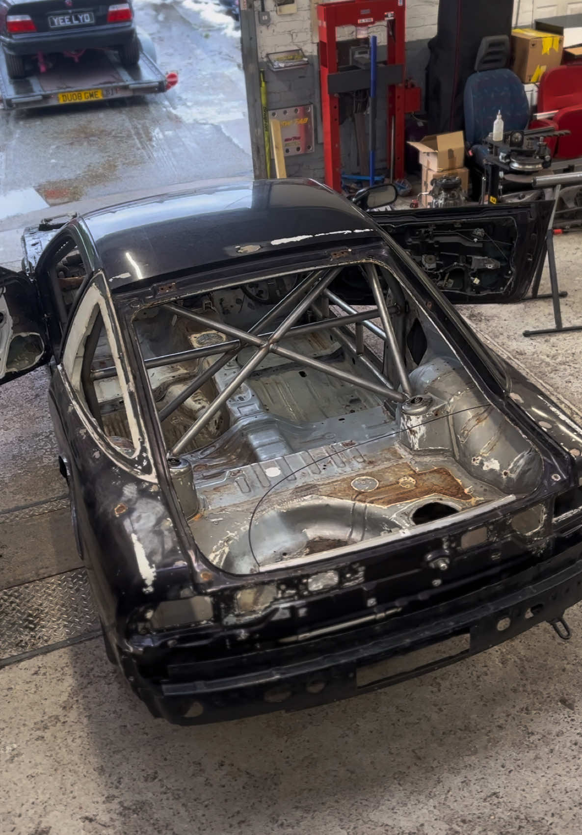@KewfabMotorsport