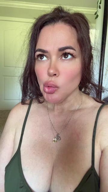 @Lookatthatrack