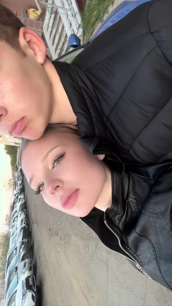 @Aliskawoman