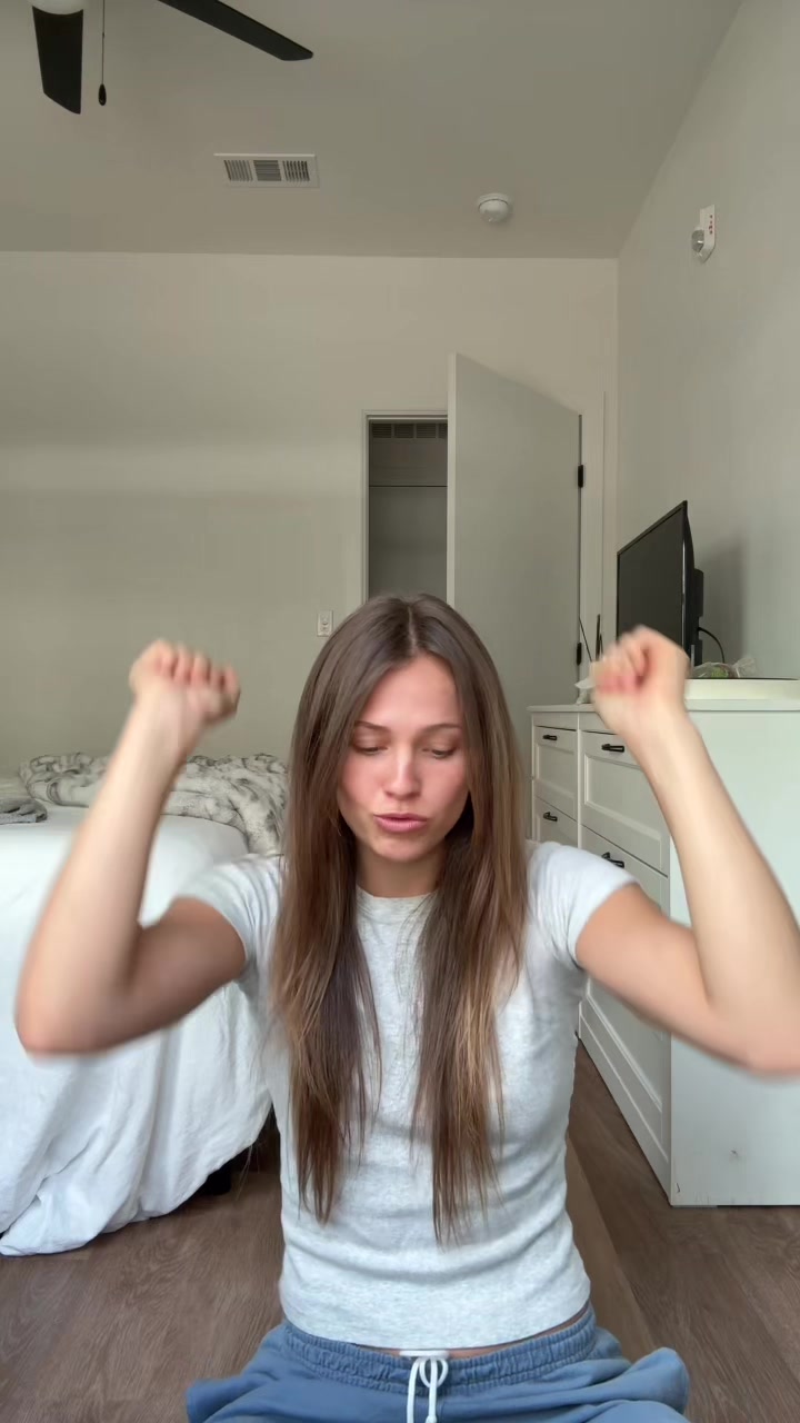 @em.moore98