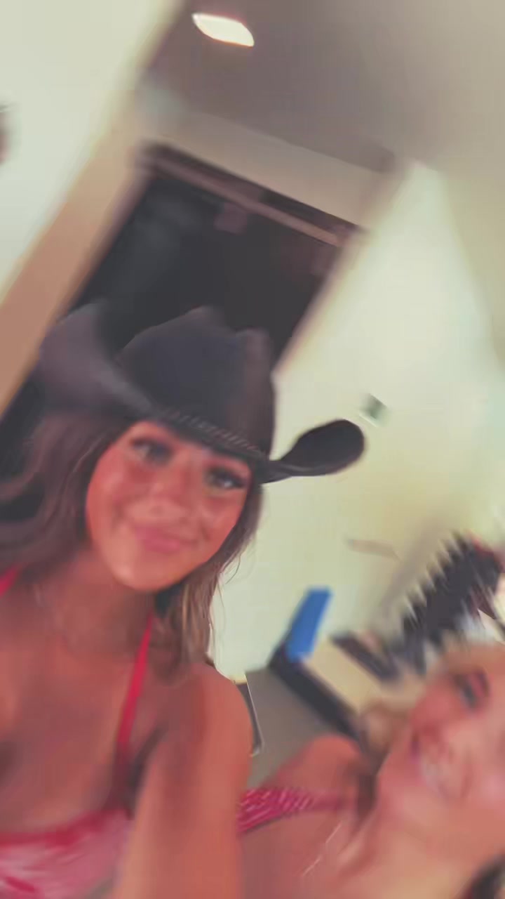 @notmiavhehe