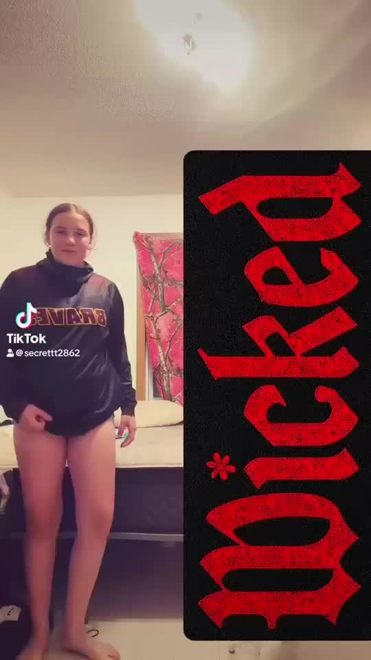 @👀