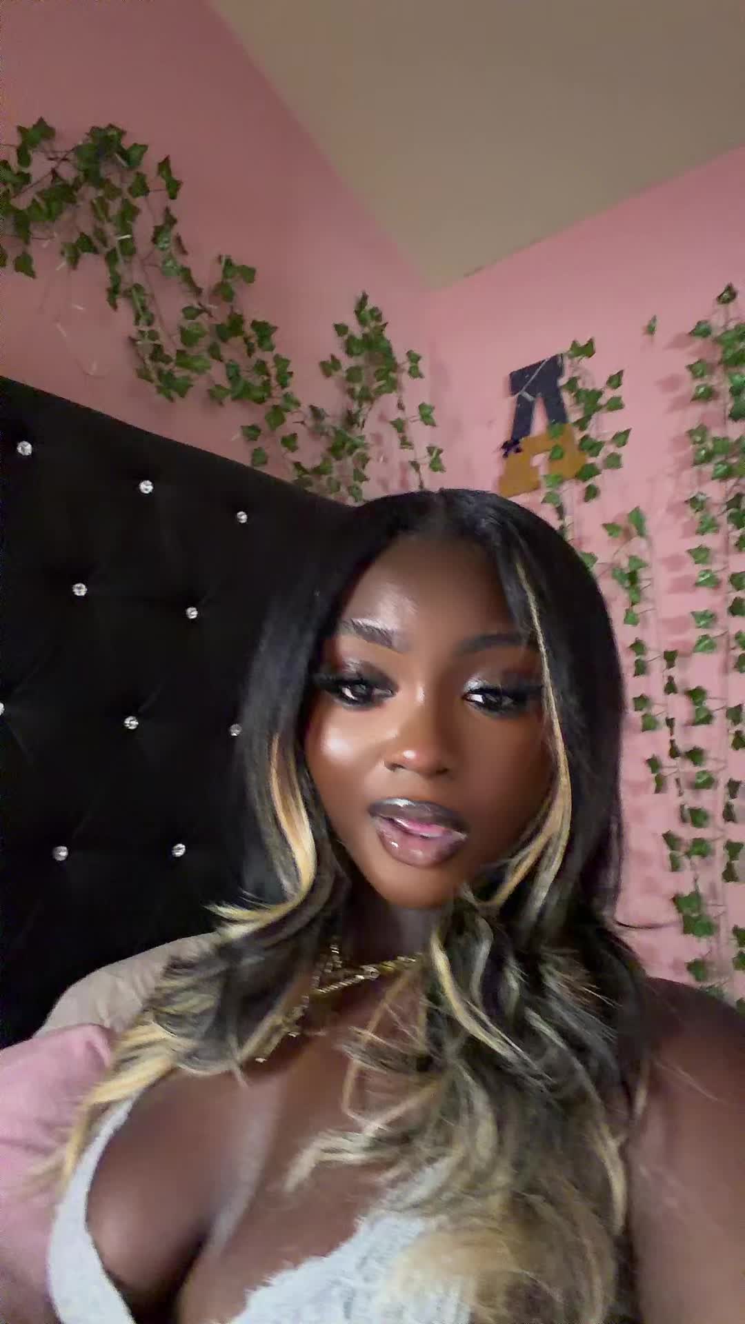@vampedmotions