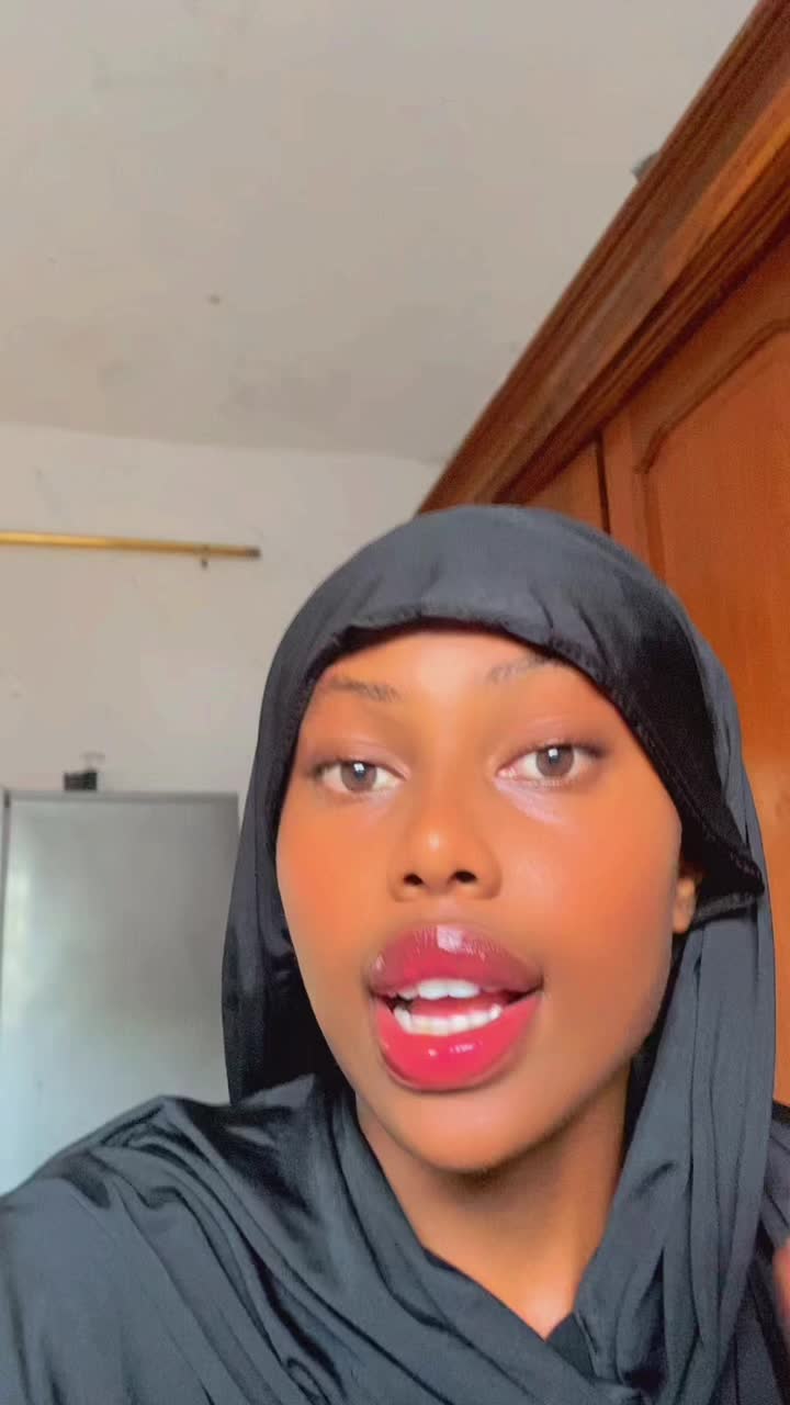 @Fille curieuse 🧐