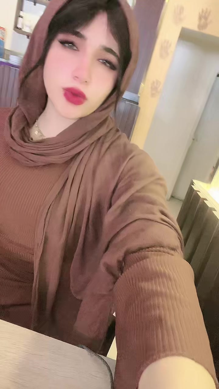 @AMiRA 🦋🌹