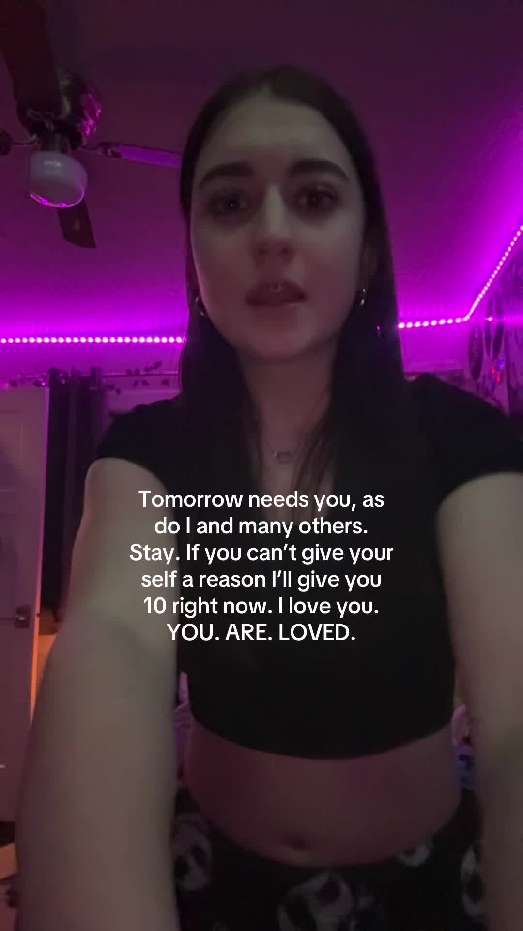@<3