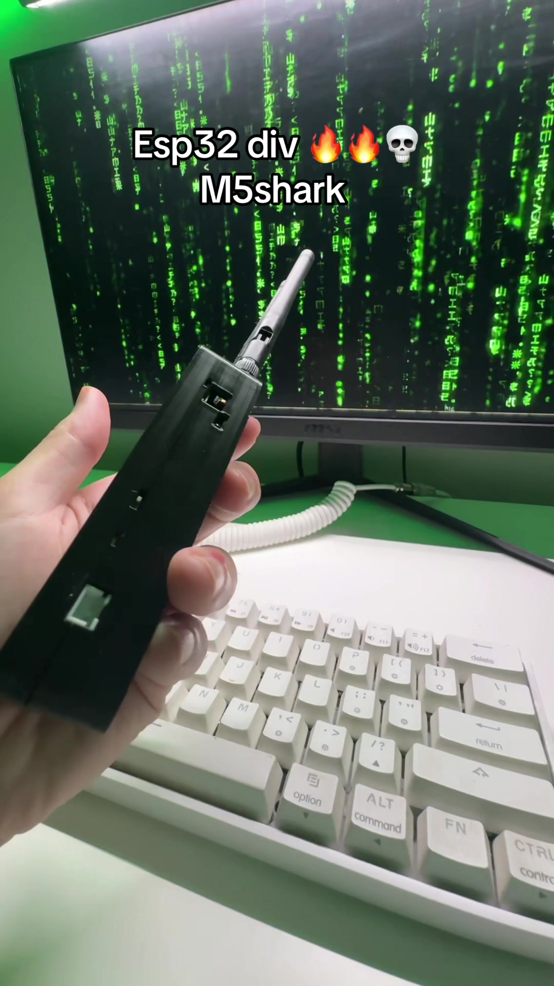 @M5 Shark