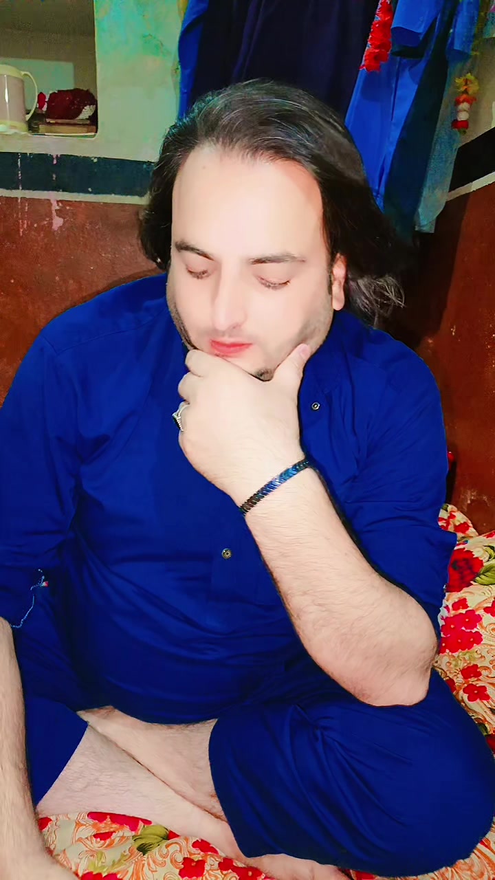 @𝘚𝛄𝗲ď 𝑵𝐚𝗲𝗲൩ 𝘚ḩ𝗲𝙧𝐚ℤᴉ