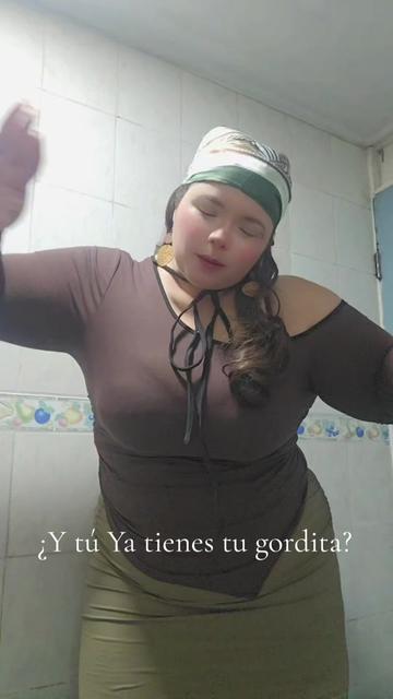 @Desiree🇻🇪🇨🇱