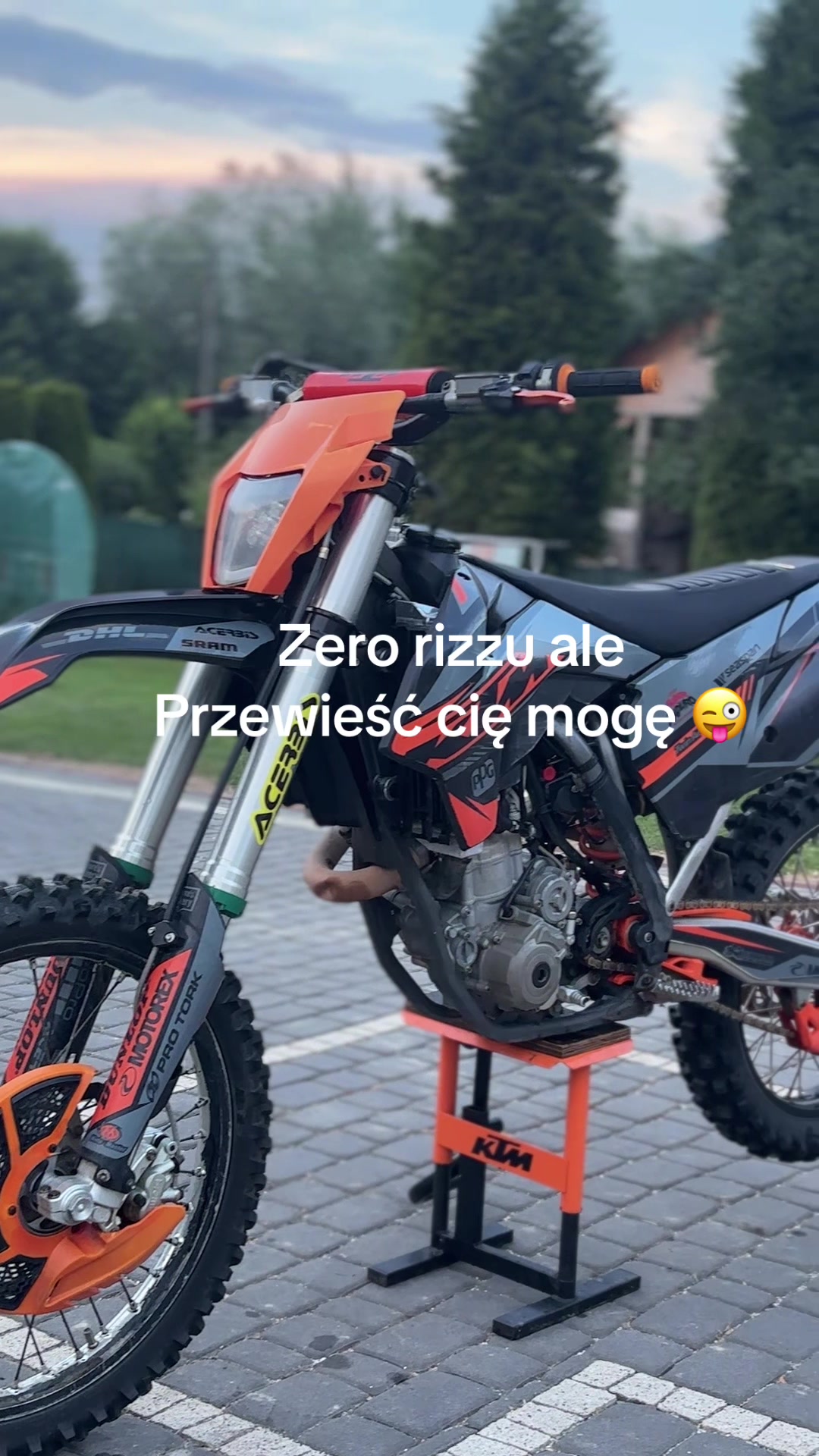 @Kuba Buszowiecki