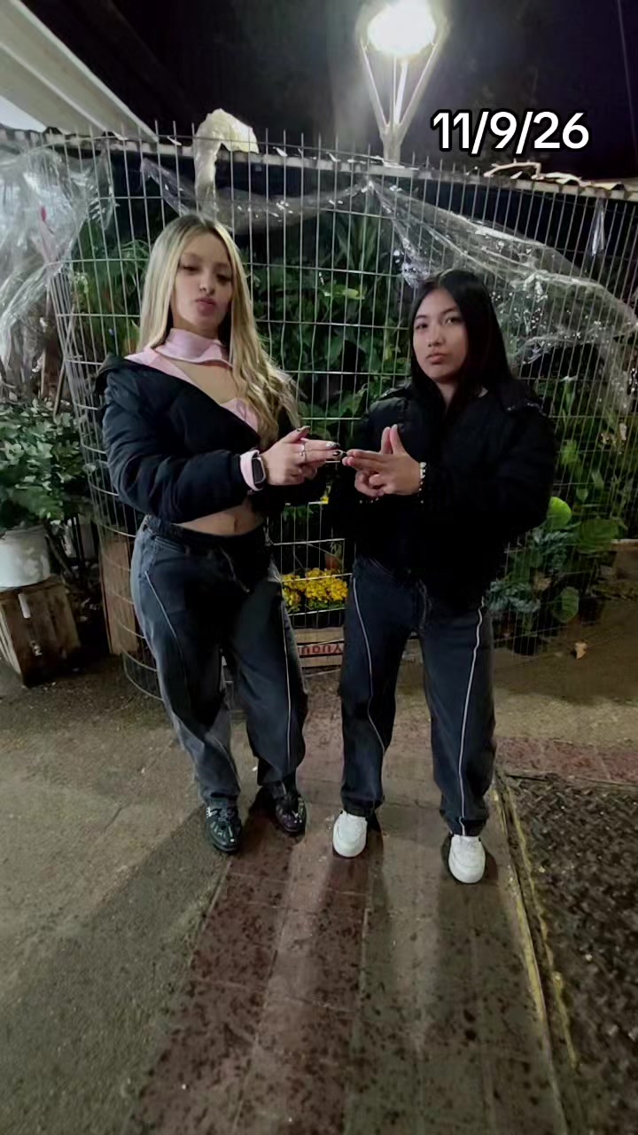 @LA FERIAA DE LA ROPA