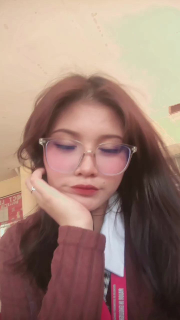 @🦋