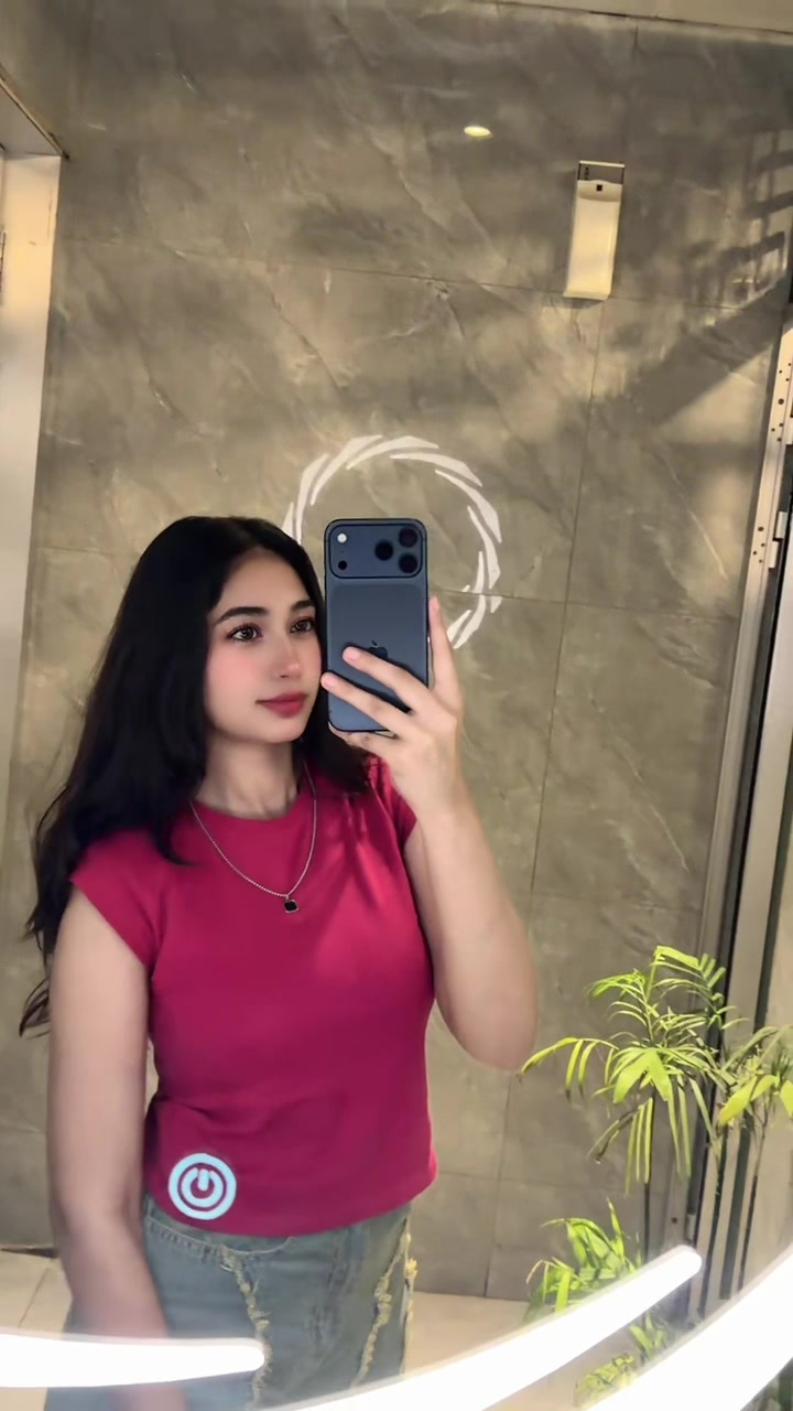 @Amna liaqat 🫠🎀