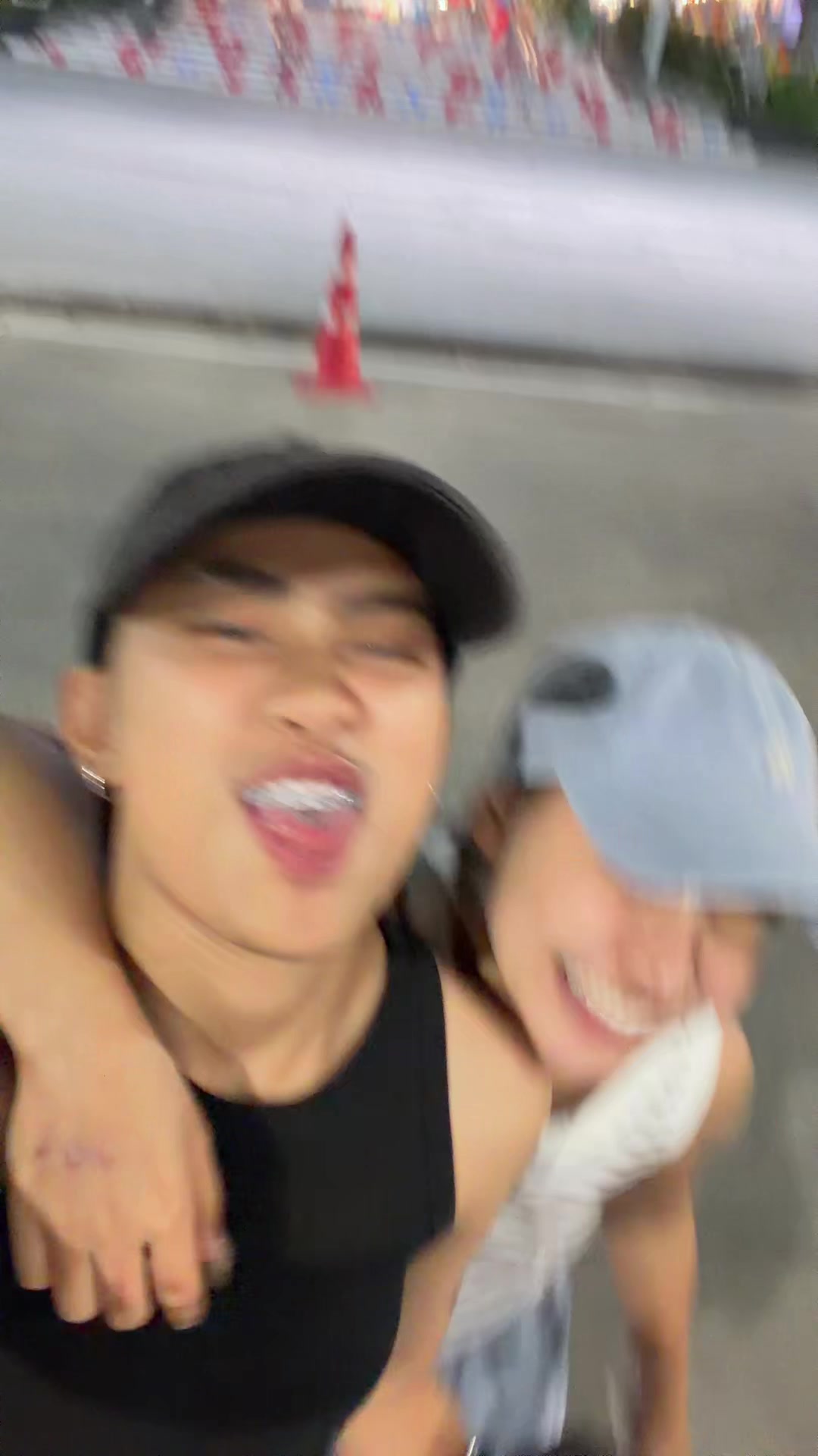 @&rdquo;แพรวดีเอ็ม&ldquo;
