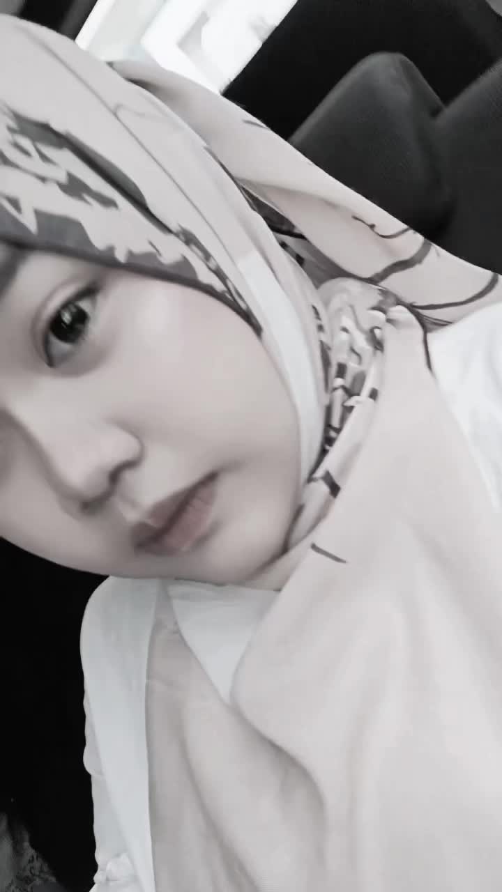 @نابيلا زامايني