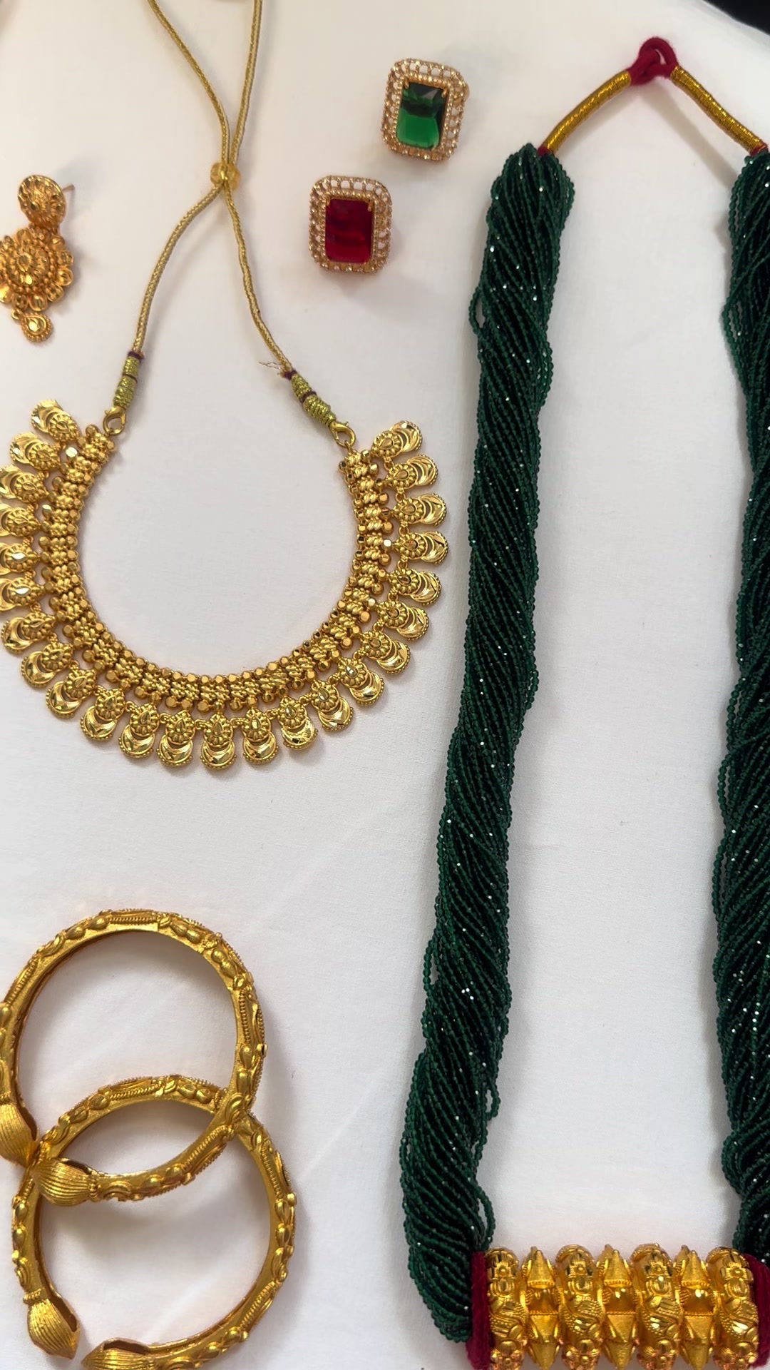@Lavish Jewellery