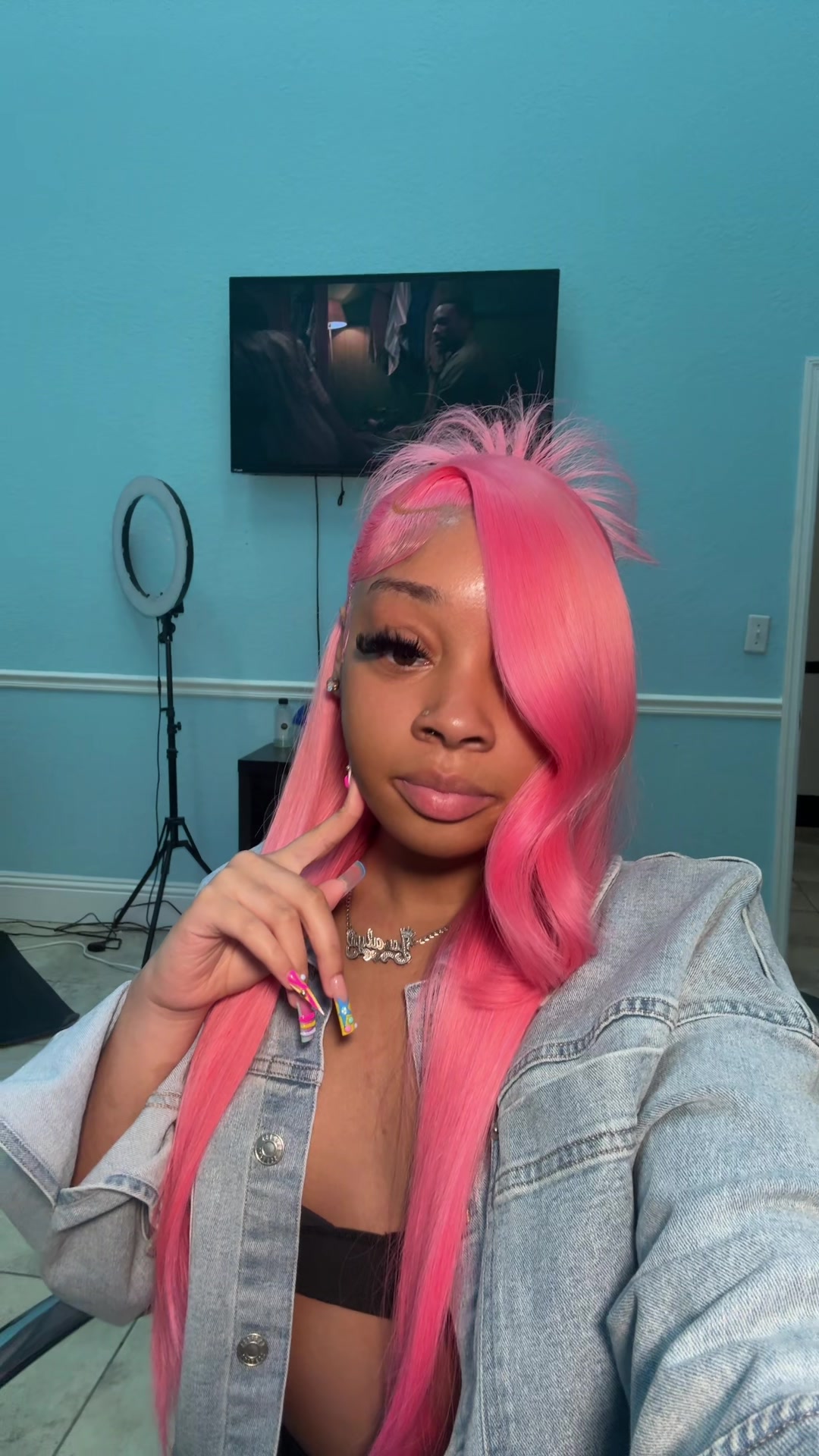 @Jasalyn Marie ᥫ᭡.