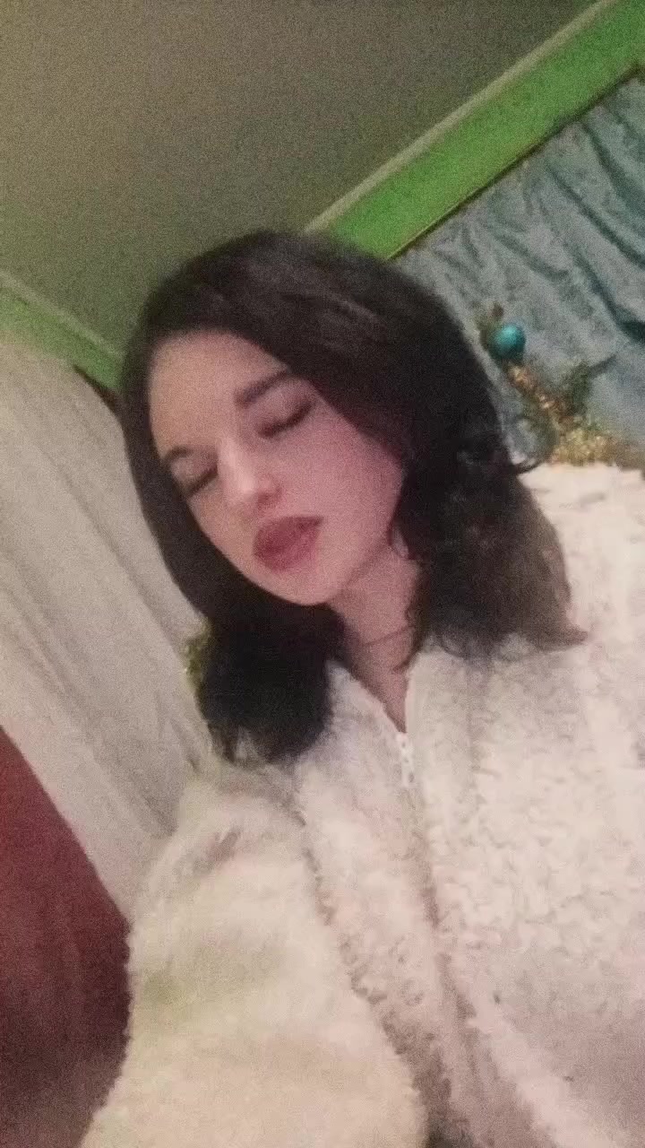 @🖤