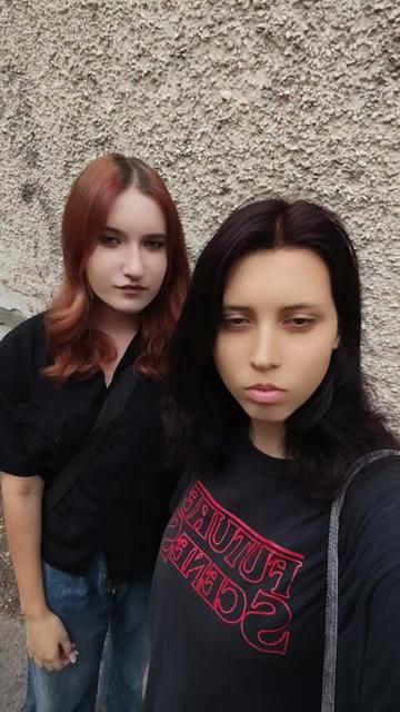 @Que★n_girl