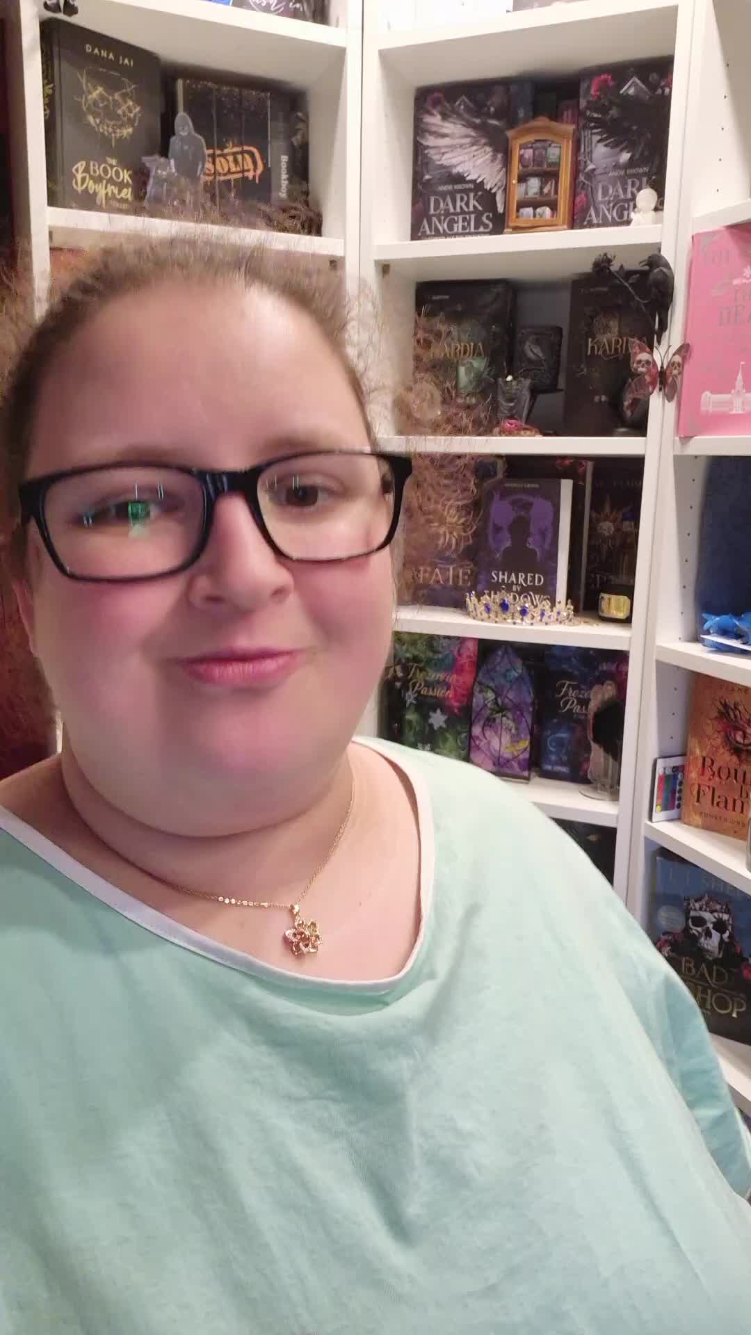 @Patti_booklover 📚