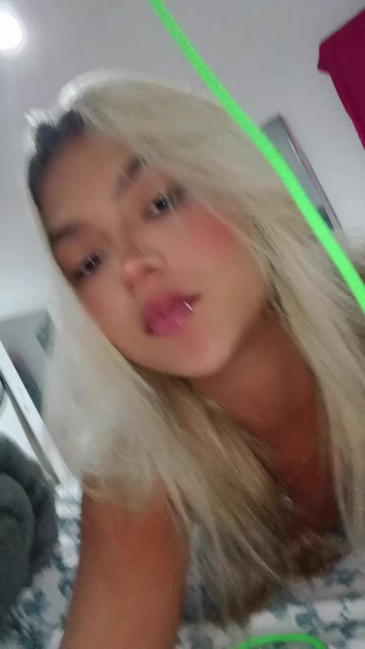 @Sarah Fernandes