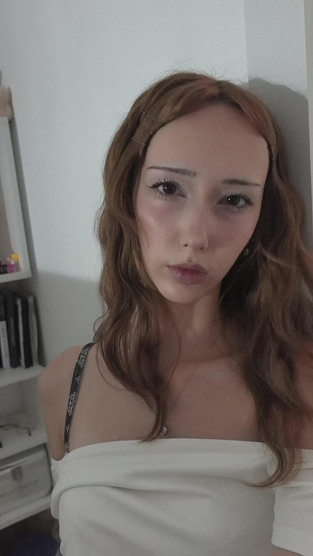 @анися