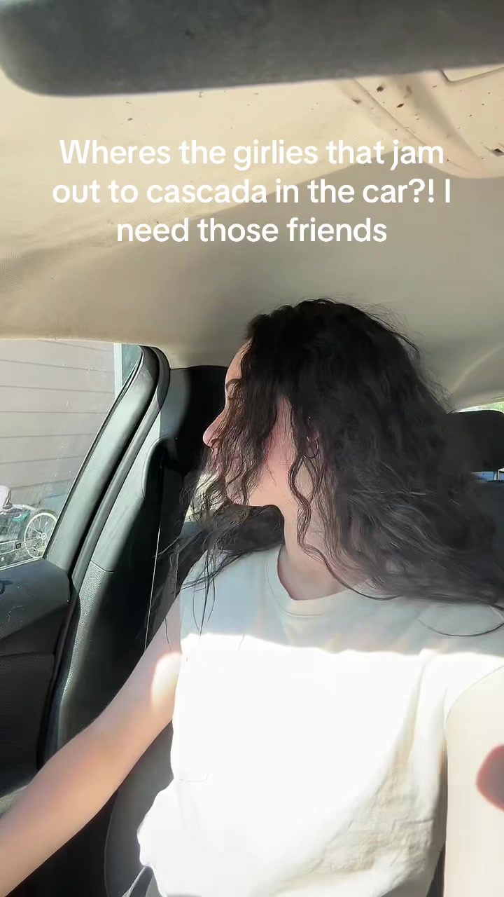 @itsswissy