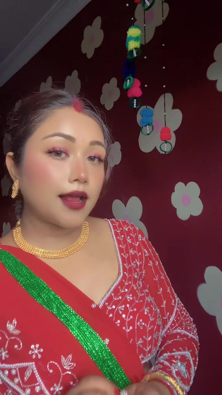 @राधा🦚🌼