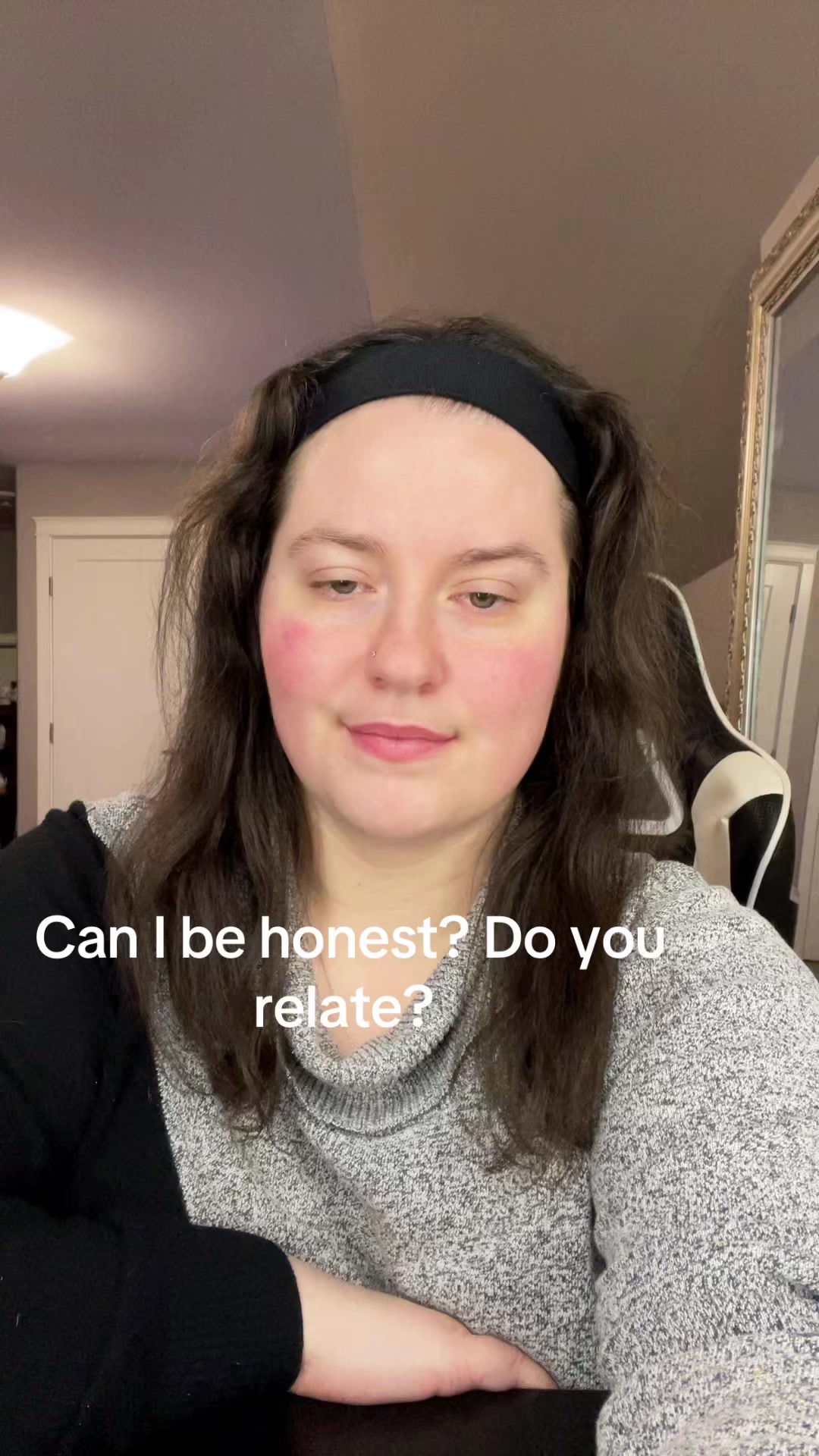 @curvyxo