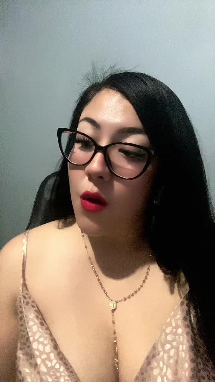 @Nataly Escalante👑