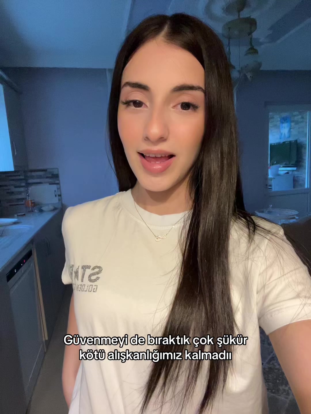 @Aylin kaya