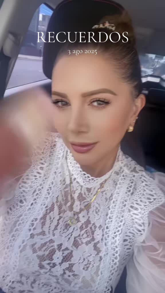 @Anna Karyna