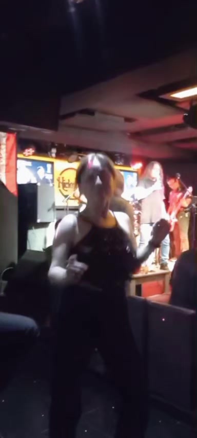 @Giovanna 🖤🎵✨️