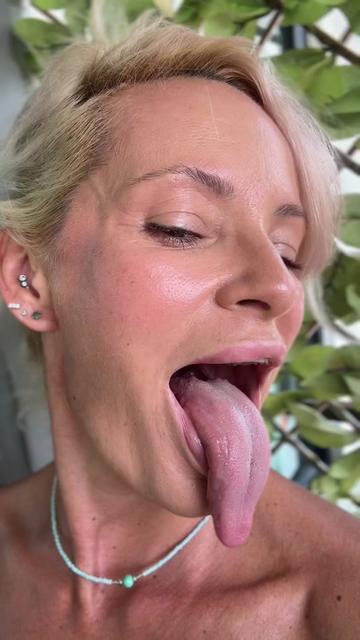 @Natasha