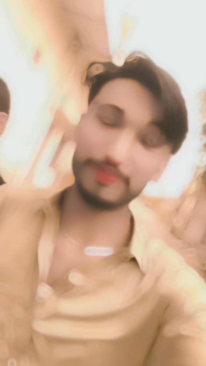 @MALIK 👑