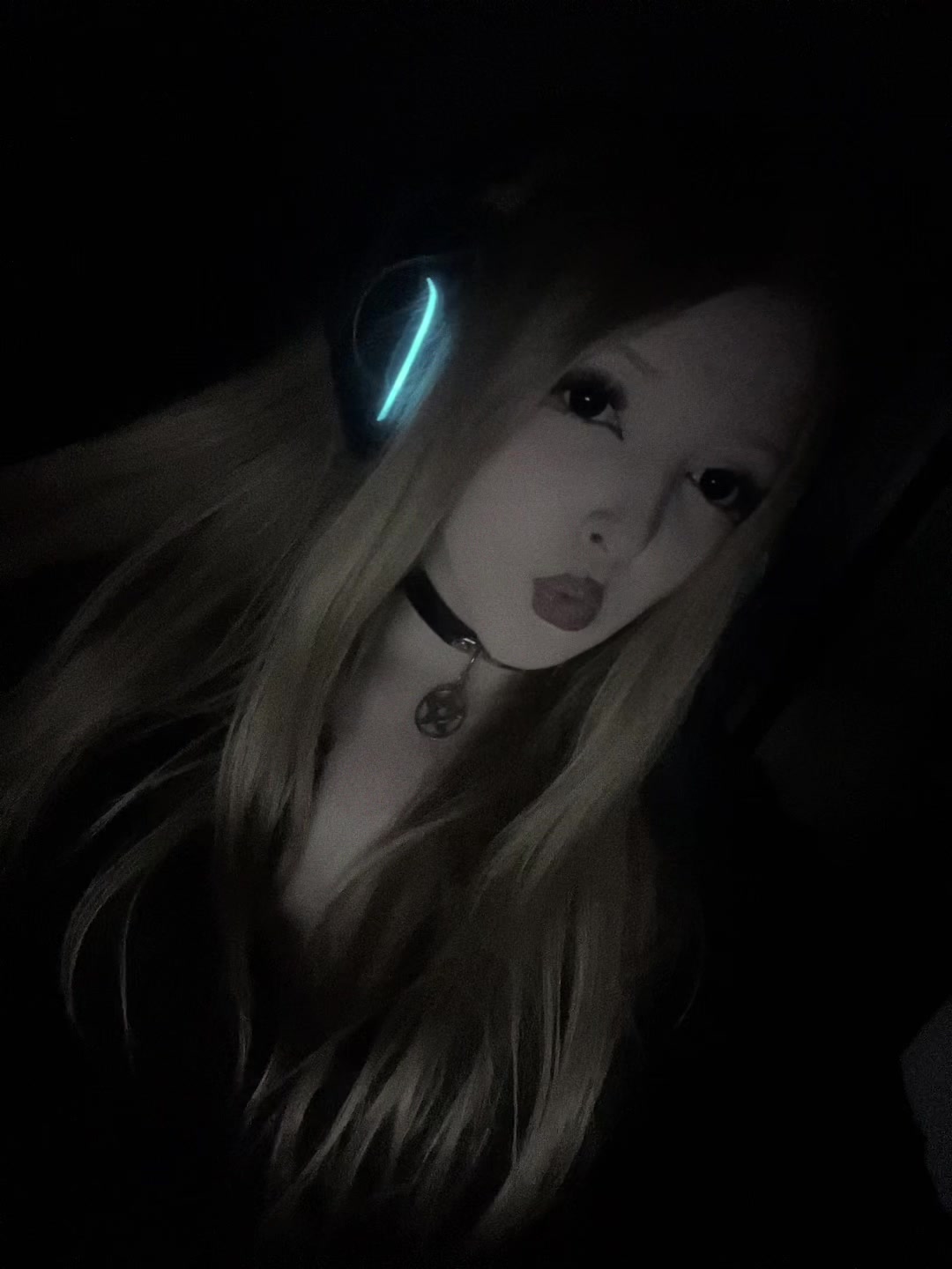 @akumi