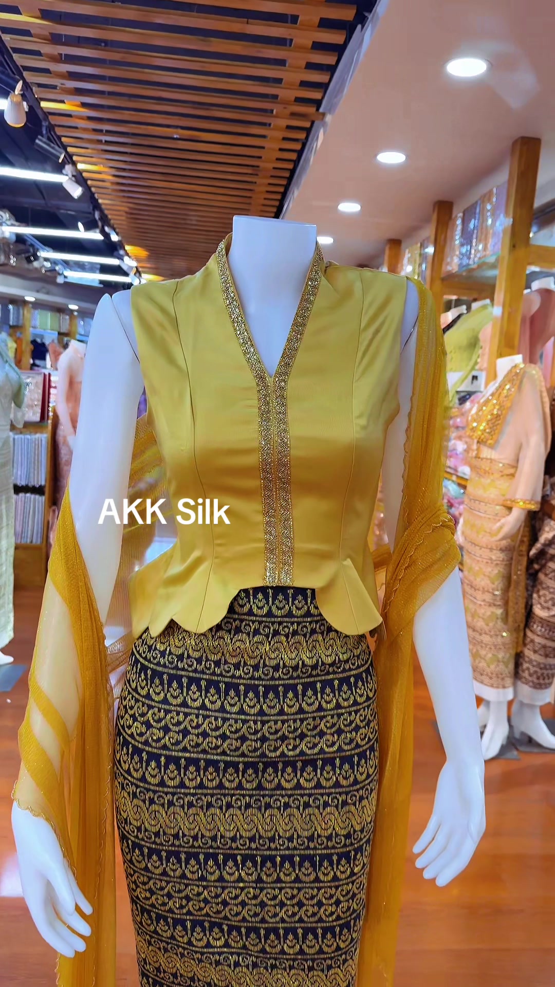 @Akk Silk (official account)