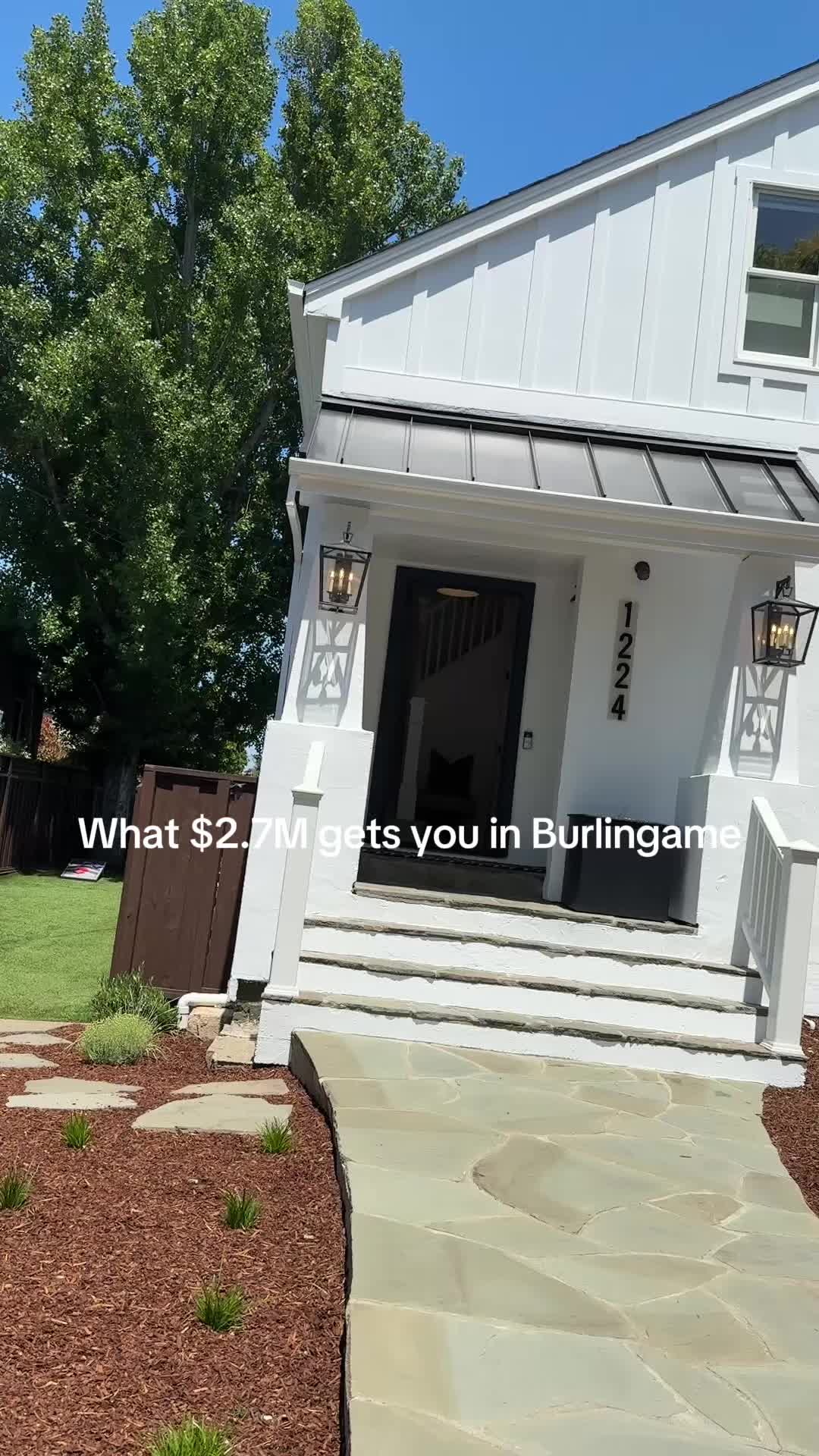 @justfoodandrealestate