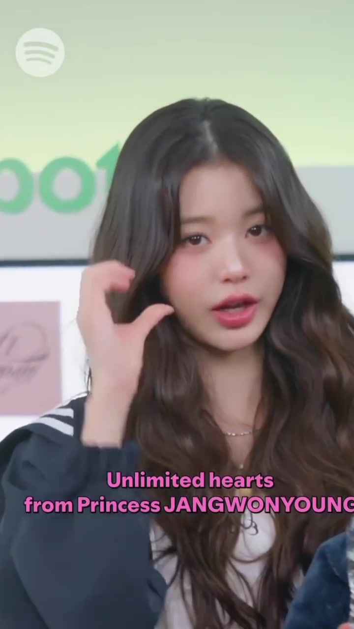 @Jang Wonyoung [장원영] 🐰