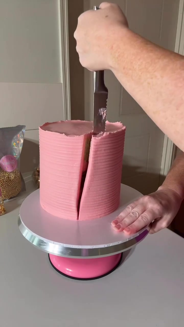 @Stacey Bakes Cakes!
