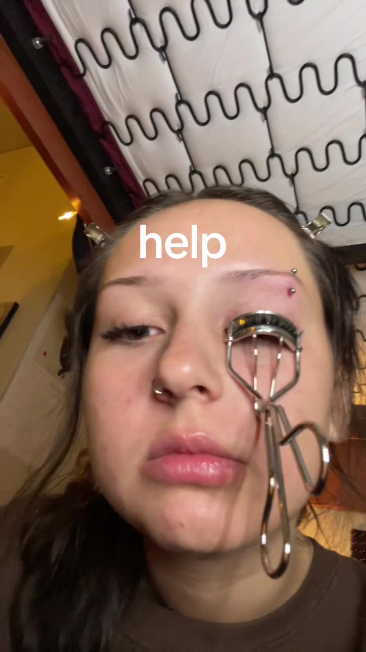 @kins